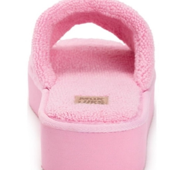 New Women’s MUK LUKS Pink Terry Platform Slides. Size 11. NWT - Picture 2 of 6